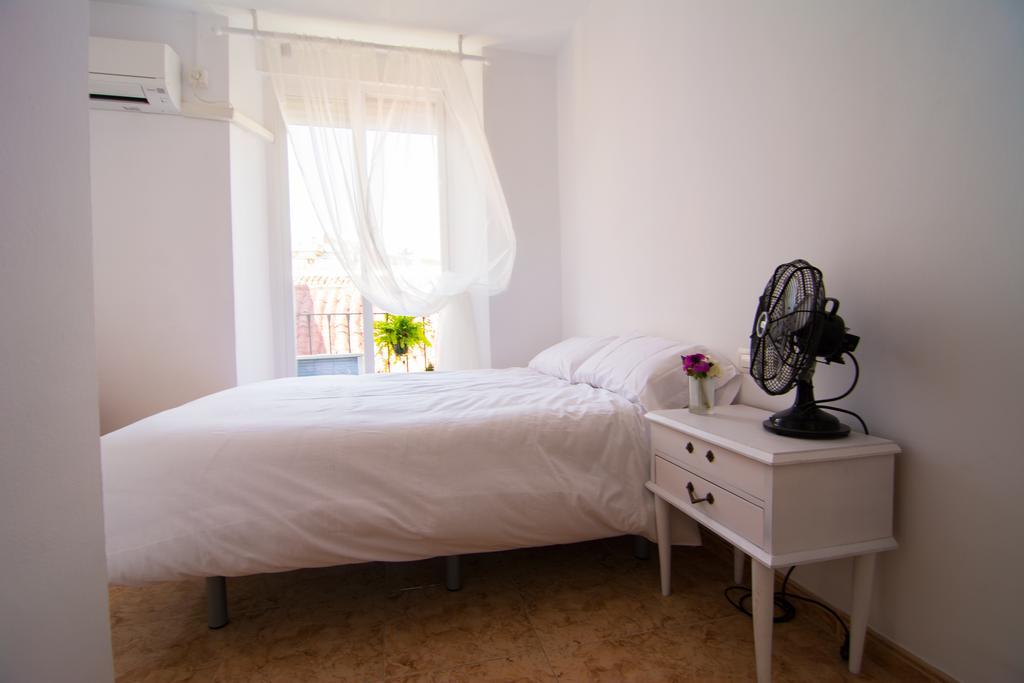 San Jose Guest House غرناطة الغرفة الصورة